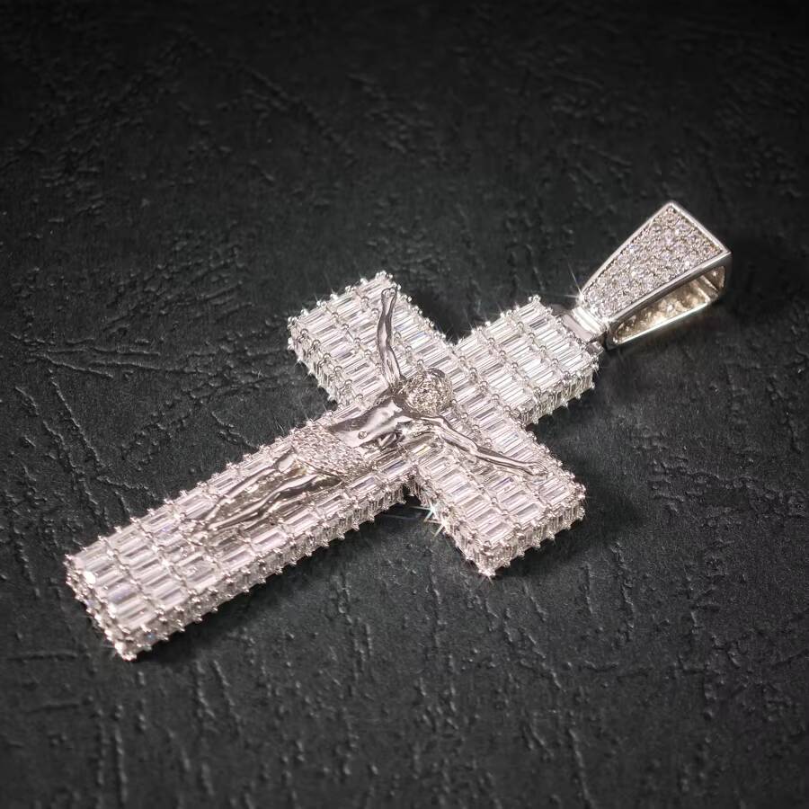 Hip Hop VVS Custom Baguette Moissanite Mens Cluster Jesus Cross Pendant With 925 Sterling Silver Pass Diamond Tester