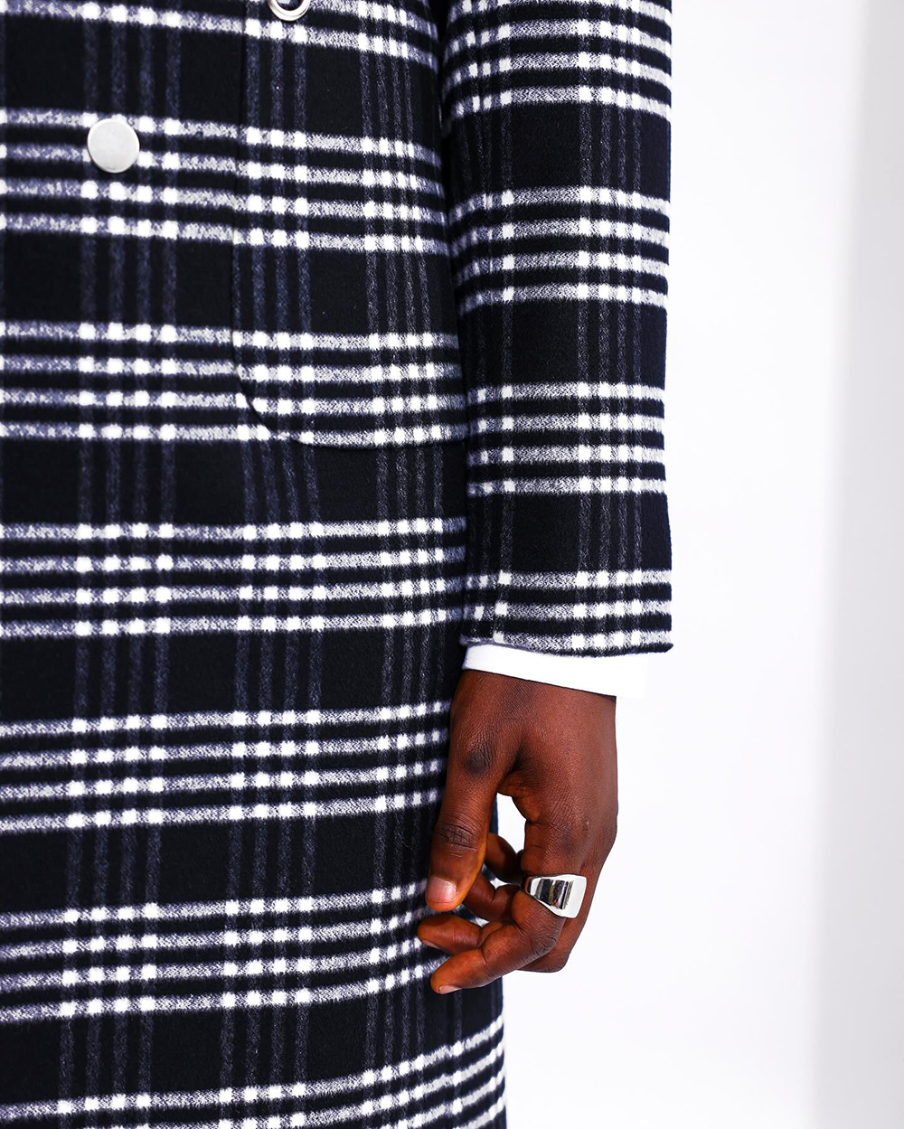 Classic Men's Overcoat Shawl Lapel Check Woolen Grid Overgarment Autumn Warm Double Breasted Tailor-Made Topcoat Customized Coat Plus Size