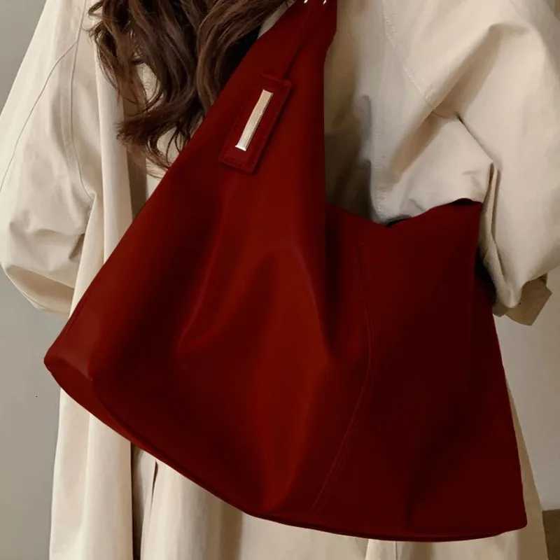 Designer bag Red bridal bag style leather tote bag large capacity single shoder wens handbag a fiable cho for travel Y251029