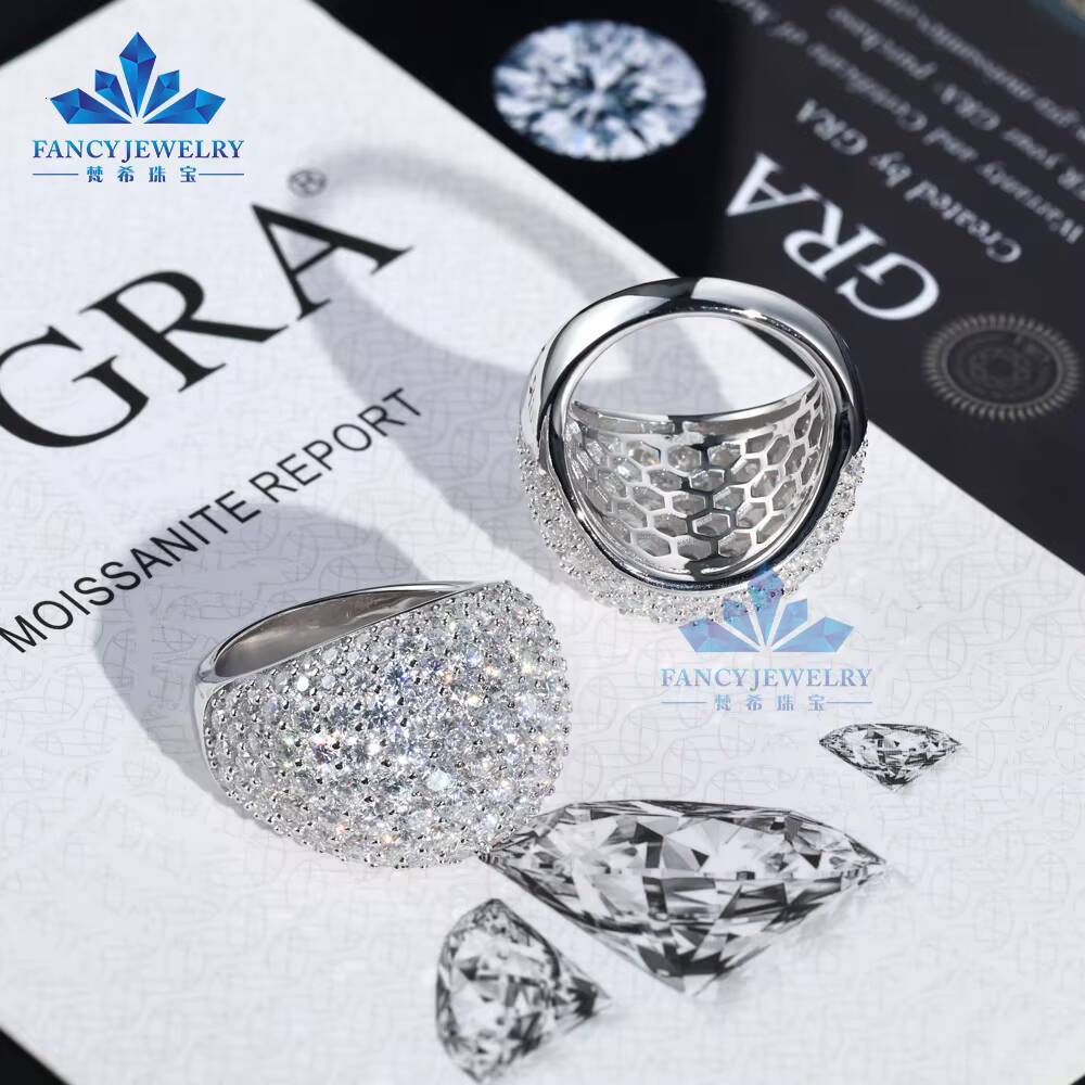 Unisex Luxury 925 Silver Fine Jewelry Iced Out Hip Hop Style Moissanite Diamond Rings with Rhodium Plating