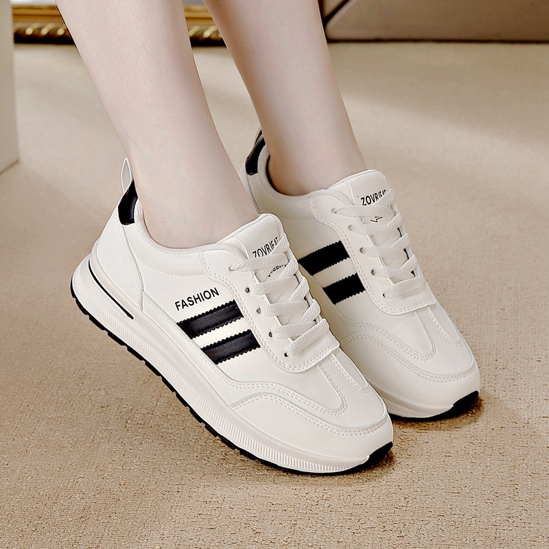 The designer's luxurious new women's Forrest Gump shoes are fashionable and versatile, as well as comfortable and anti-slip student sports a