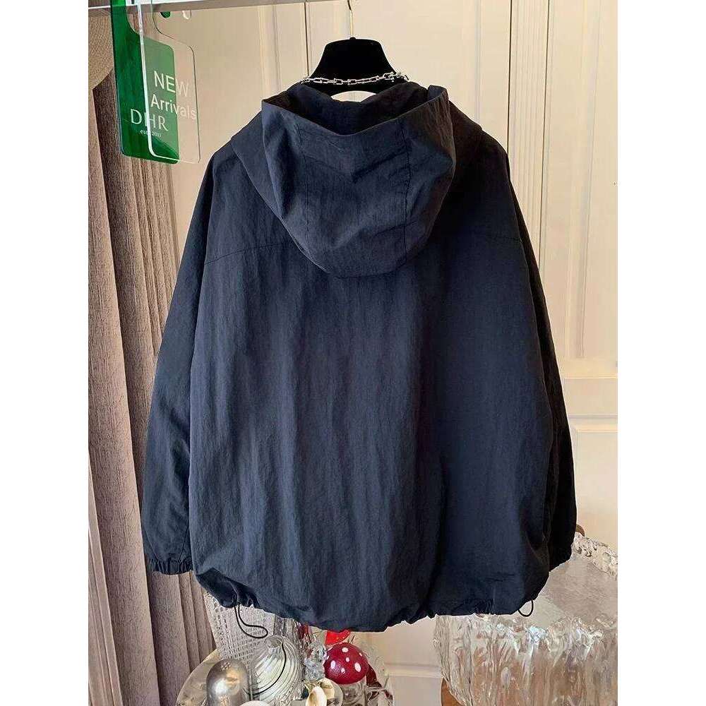 American Leisure Sports Zipper Pocket Hooded Windbreaker Coat Women's Autumn New Fashion Temperament Joker Jacket Sweater