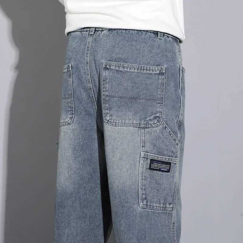 2024 New Autumn Mens Jeans Street Hiphop Loose Straight Multipocket Workwear Denim Trousers Baggy Casual Splicing Trousers J251030