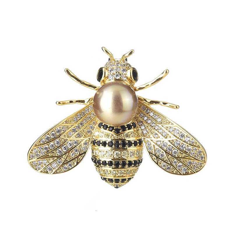 Insect Series Brooch Delicate Little Bee Brooches Crystal Rhinestone Pin Jewelry Y251029