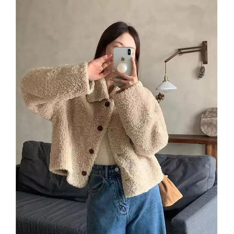 Women Autumn Winter Double Fleece Warm Thicken Jacket Turndown SingleBreasted Short Outerwear Loose Fashion Casual Overcoat 251028