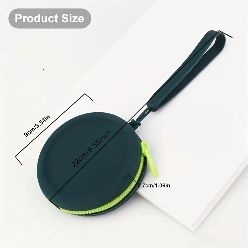 1Pcs Pet Supplies Silicone Dog Food Bag Outdoor Training Dog Training Dog Treat Training Pouch Waterproof Dog Snack Training Bag 251030