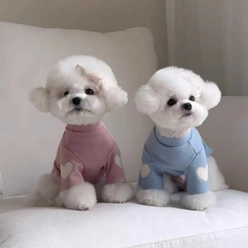 New Winter Warm Gift Pet Dog Clothes Bear Teddy Cute Love Puppy Clothing Base Shirt Designer Cat Pet Warm Clothes C251030