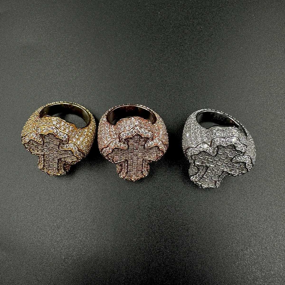 Aokaishen Cross Finger Ring Iced Out AAAAA Zircon Prong Setting Fashion Luxulry Men Hip Hop Jewelry for GiftW251030