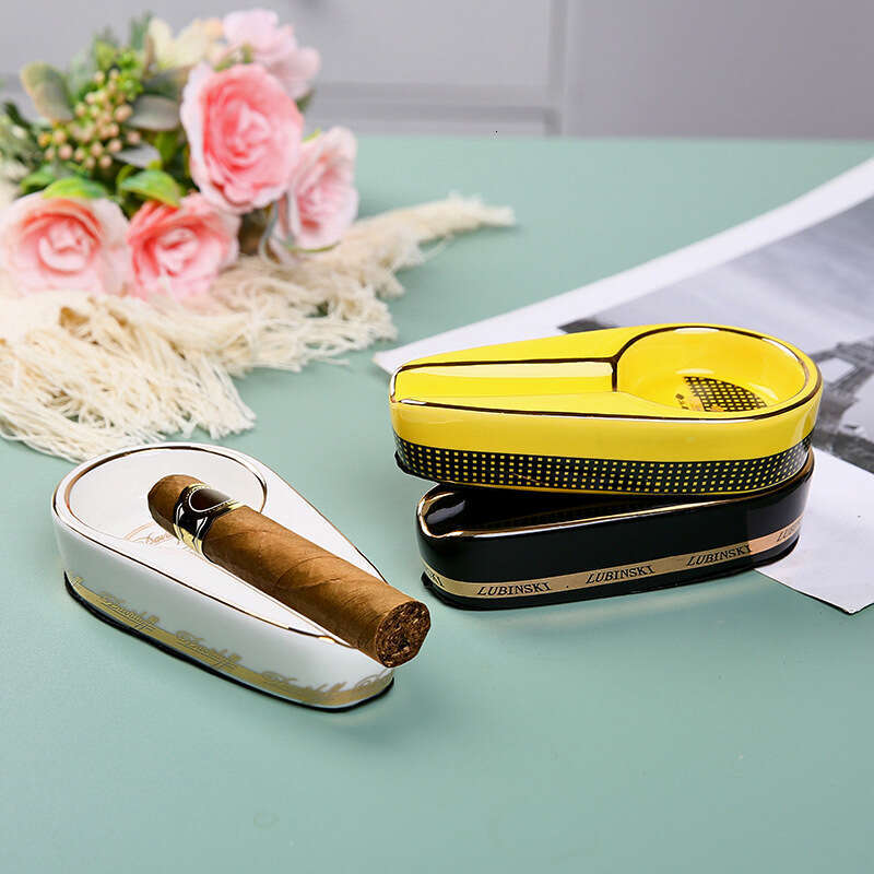 Luxury designer Ceramic Creative Portable Ashtray Smoking Cigar Accessories