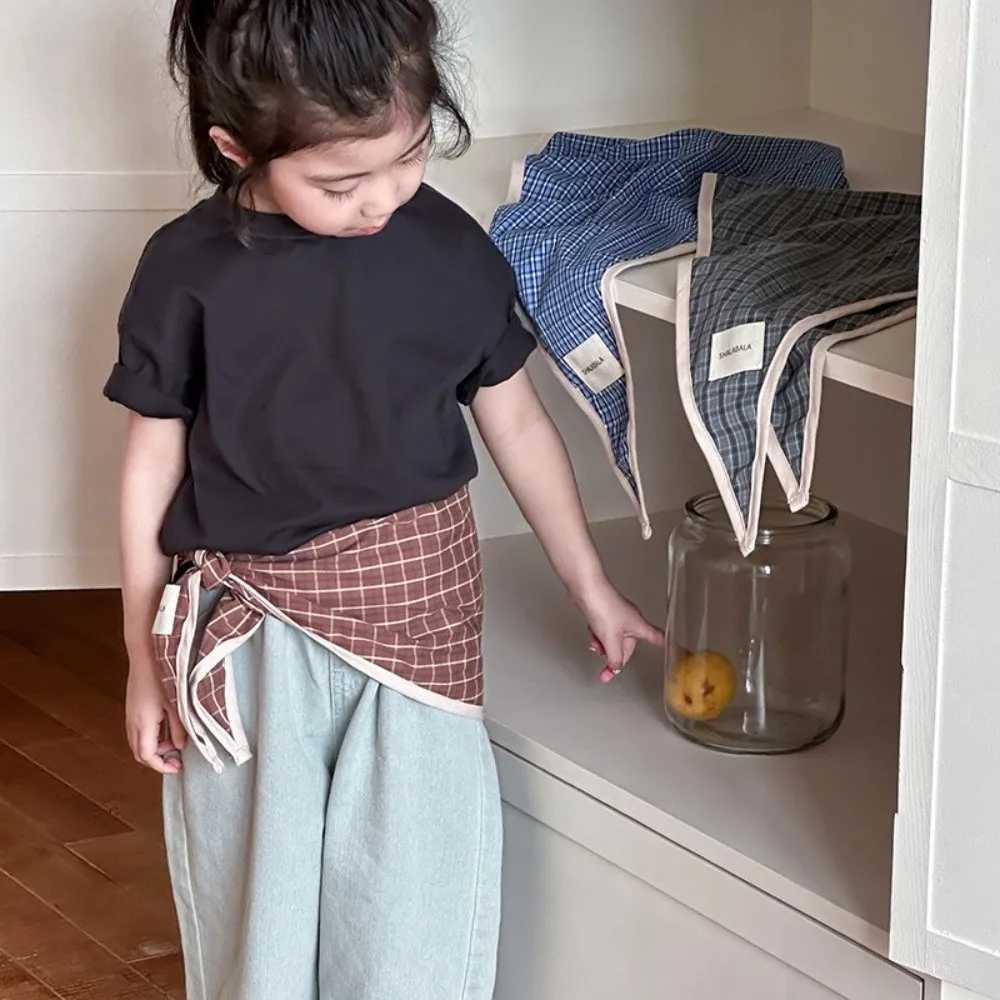 Vintage Korean Childrens Scarf Plaid Striped Triangle Bandana Boys Girls Sweet Waist Scarf TurbanW251029