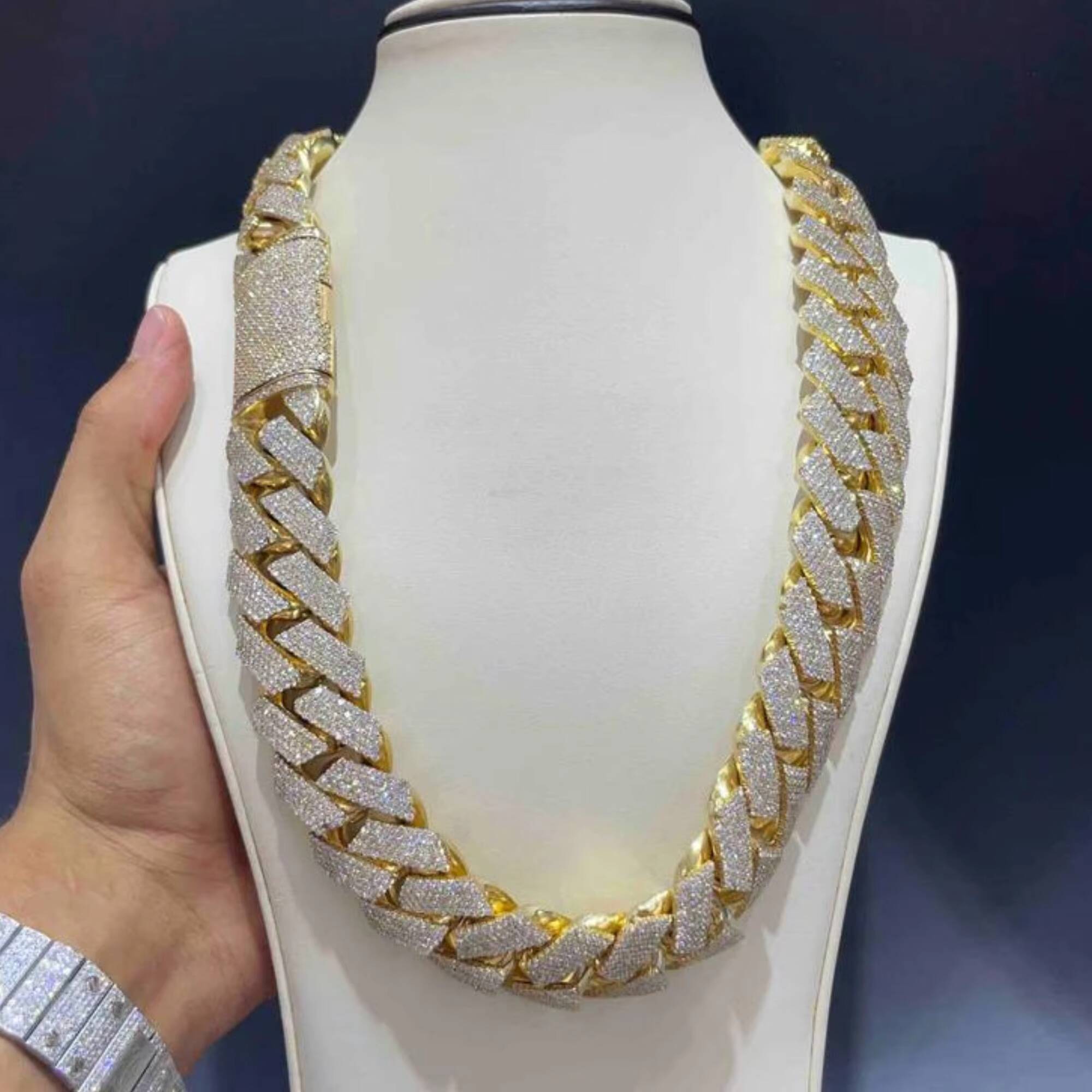 Top Quality Iced Out Cuban Link Chain 20mm VVS Lab Grown Diamond Cuban Link Chain micron 10k Gold Plating Lab Grown Diamonds