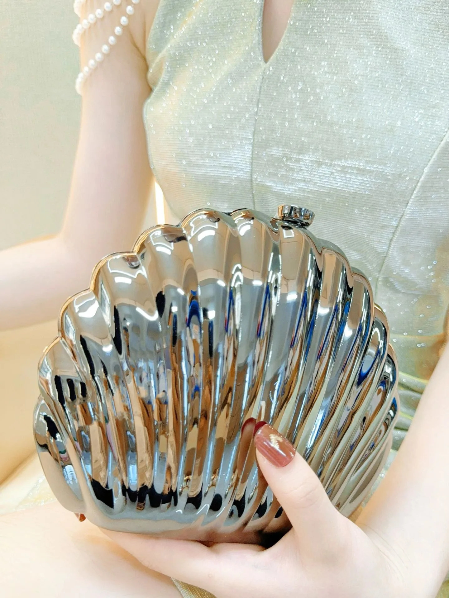 Women Silver Gold Shell Bag Cute Acrylic Evening Clutch Bag With Strap For Wedding Party Small Purses Handbags Ins 251030