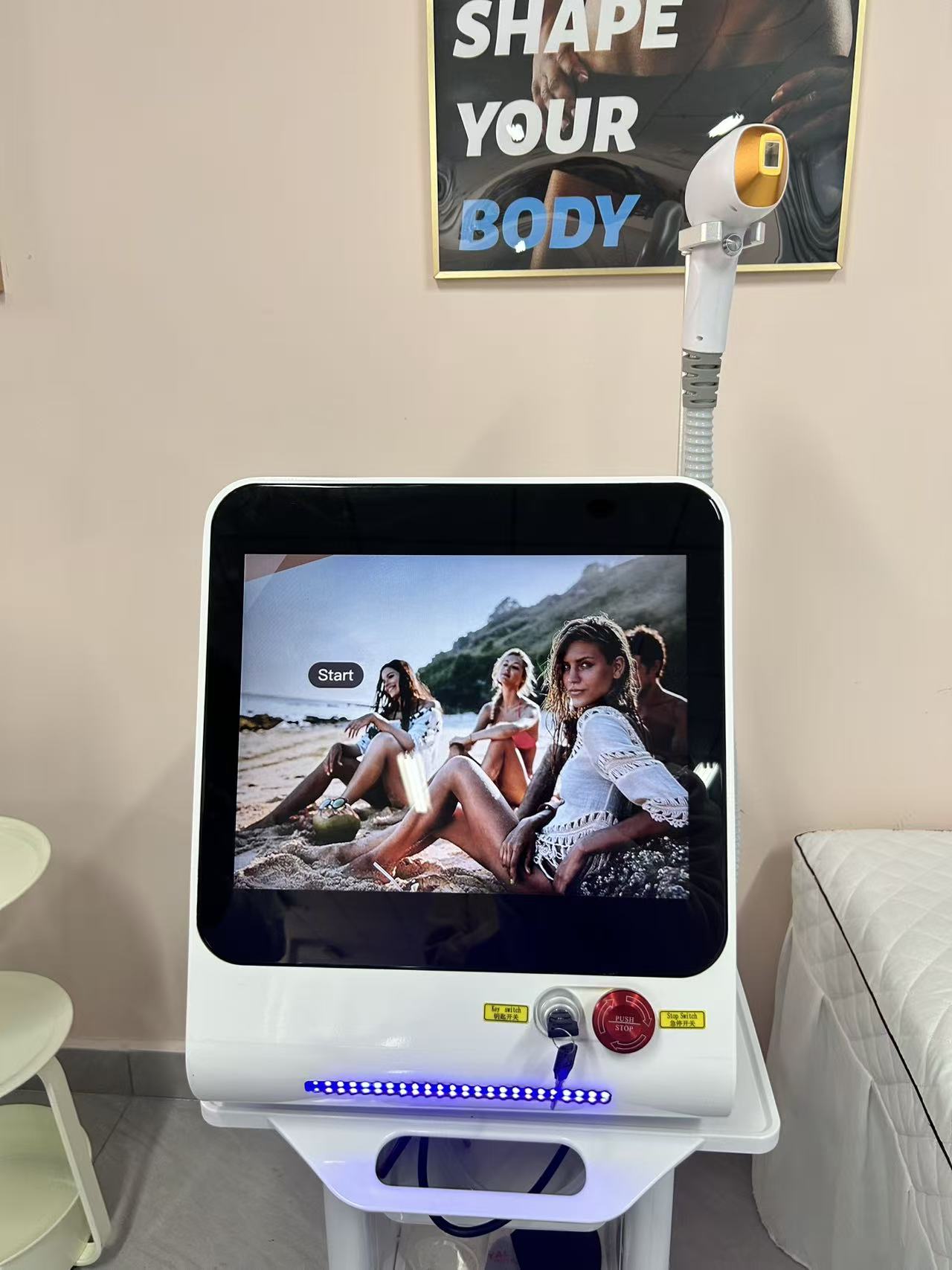 Newest Diode Laser Hair Removal Device Ice Titanium Painless Permanent Full Body Hair Removal Alexandrite Laser