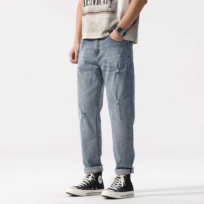 2025 springsummer new mens ripped jeans loose straight leg fashionable retro blue denim pants personalized street wear hiphop J251030