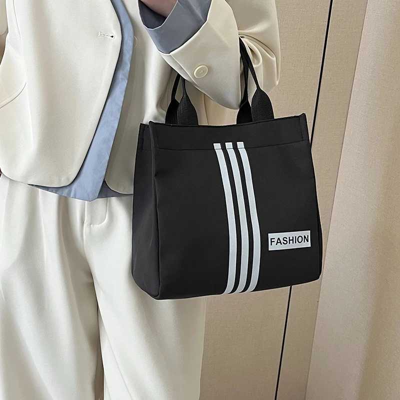 Designer bag New Trendy KoreanStyle Sporty Wens Handbag With Elegant LetterPrinted Design SingleShoder Tote Bag Y251029