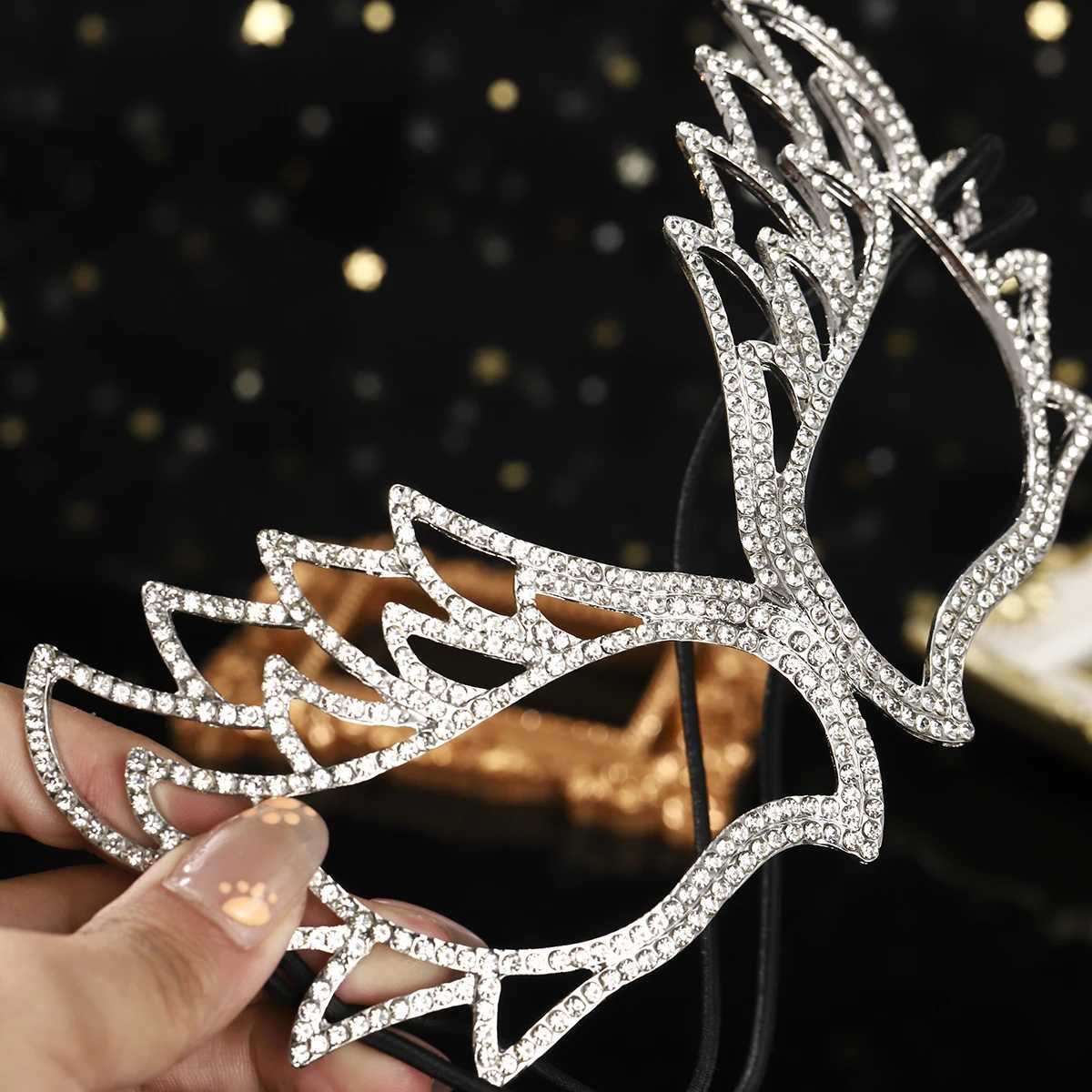 Luxury Silver Fox Mask Halloween Alloy Baroque Rhinestone Eye Mask For Women Masquerade Party Jewelry AccessoriesW251029