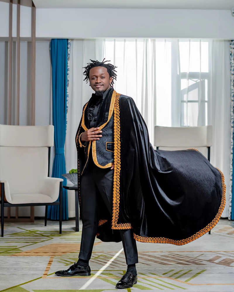 Stylish Jacquard Men Suits Shawl Lapel Groom Wedding Tuxedos 3 Piece Formal Blazer Pants Cloak Custom Made