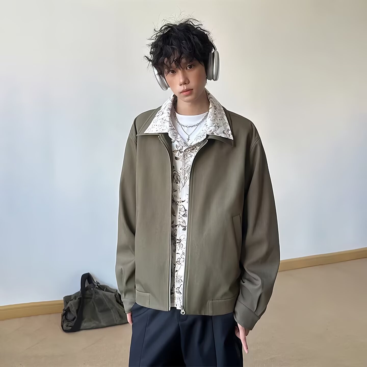 Fake Two-piece Short Jacket For Men Autumn Trendy Brand Inner Floral Lining Designer Jacket Patchwork High-end Feel Stylish Turn-down Collar Executive