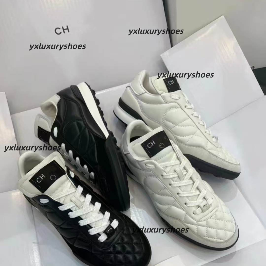 Designer Casual shoes Low Flat Open sneakers Platform Women's Leather Black White Shoes Luxury Calfskin Vintage sneakers French cha Fashion Sneakers