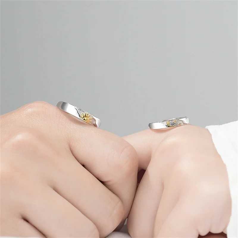 Trendy 925 Silver Ring For Men Women Jewelry Fashion Moon Sun Design Couple Ring Adjustable For Lover Wedding AccessoriesW251030