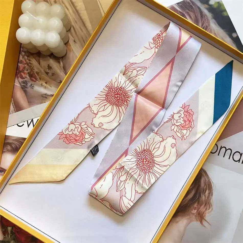 New Twill Silk Small Silk Scarf Korean Version Diagonal Scarf Womens Headband Gift Small Streamer 590cmW251029