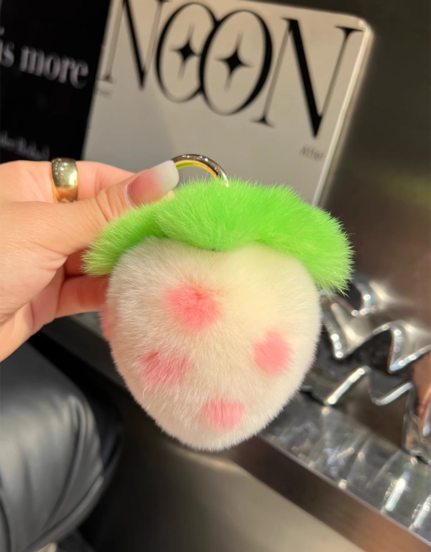 Real Rex Rabbit Fur Strawberry Car Keychain Ins Style Plush Ball Backpack Charm