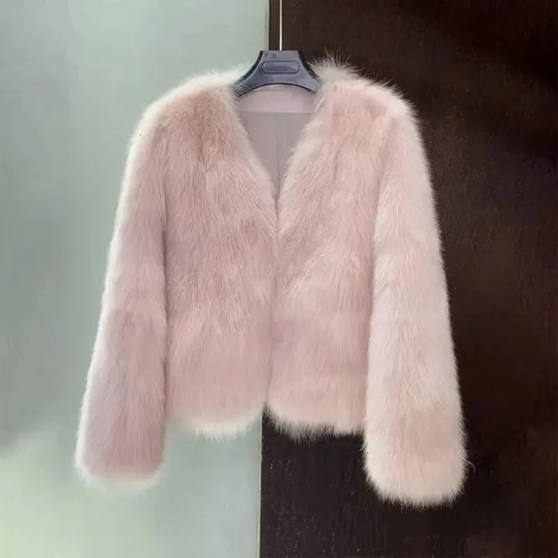 Autumn Winter VNeck Fashion Korean Version Female Short Fur Coat Solid Color Beautiful Be Allmatch Ladies Outerwear 251028