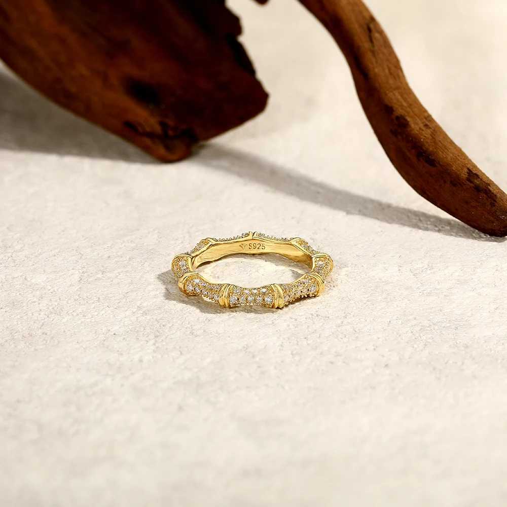 ATTAGEMS Sparkling Moissanite Ring Bamboo Design 925 Sterling Silver Women Rings Peace Good Luck for Birthday Party Gift JewelryW251030
