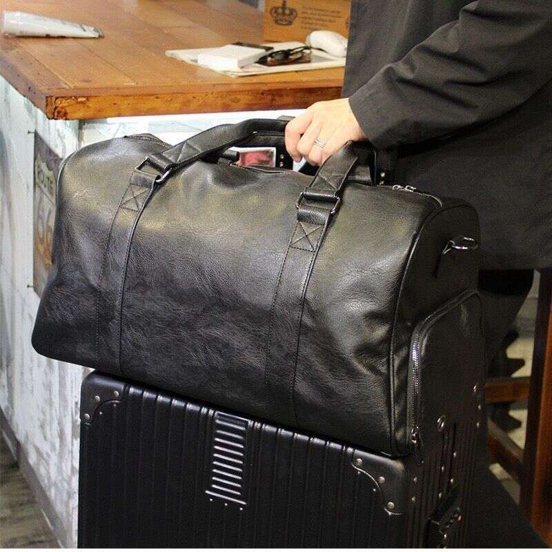 Genuine leather short distance large capacity portable handbag, business travel lage sports and fiess bag, men's