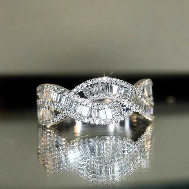 Huitan Twisty Design Women Rings Inlaid Bright Cubic Zirconia For Wedding Party Engagement Delicate Elegant Accessories JewelryW251030