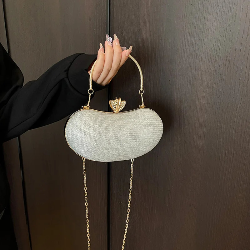 Shiny Evening Bag for Women Elegant Diamonds Buckle Exquisite Metal Handel Chain Clutch Bag Sparking Sequined Party Bags 251023