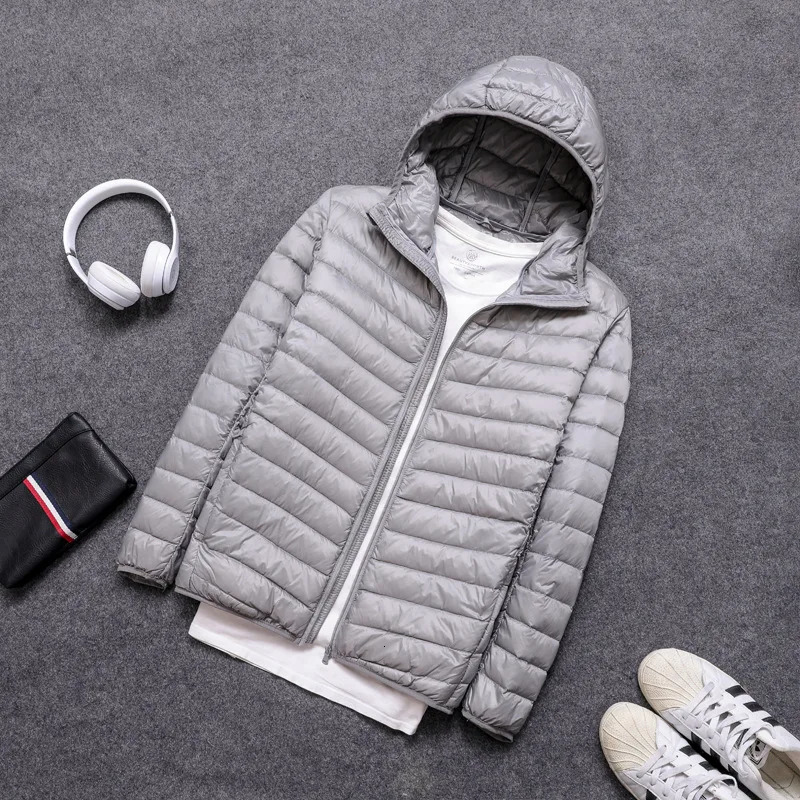 2025 Mens Ultra Lightweight Packable Down Jacket Autumn Spring Winter Water and WindResistant Breathable Coat Men Jacket 251028