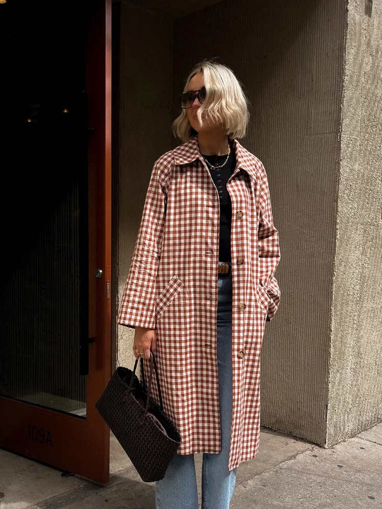 Women Red Plaid Long Trench Coat Casual Lapel Single Breasted Full Sleeve Windbreaker Jacket 2025 Autumn Lady Streetwear 251029