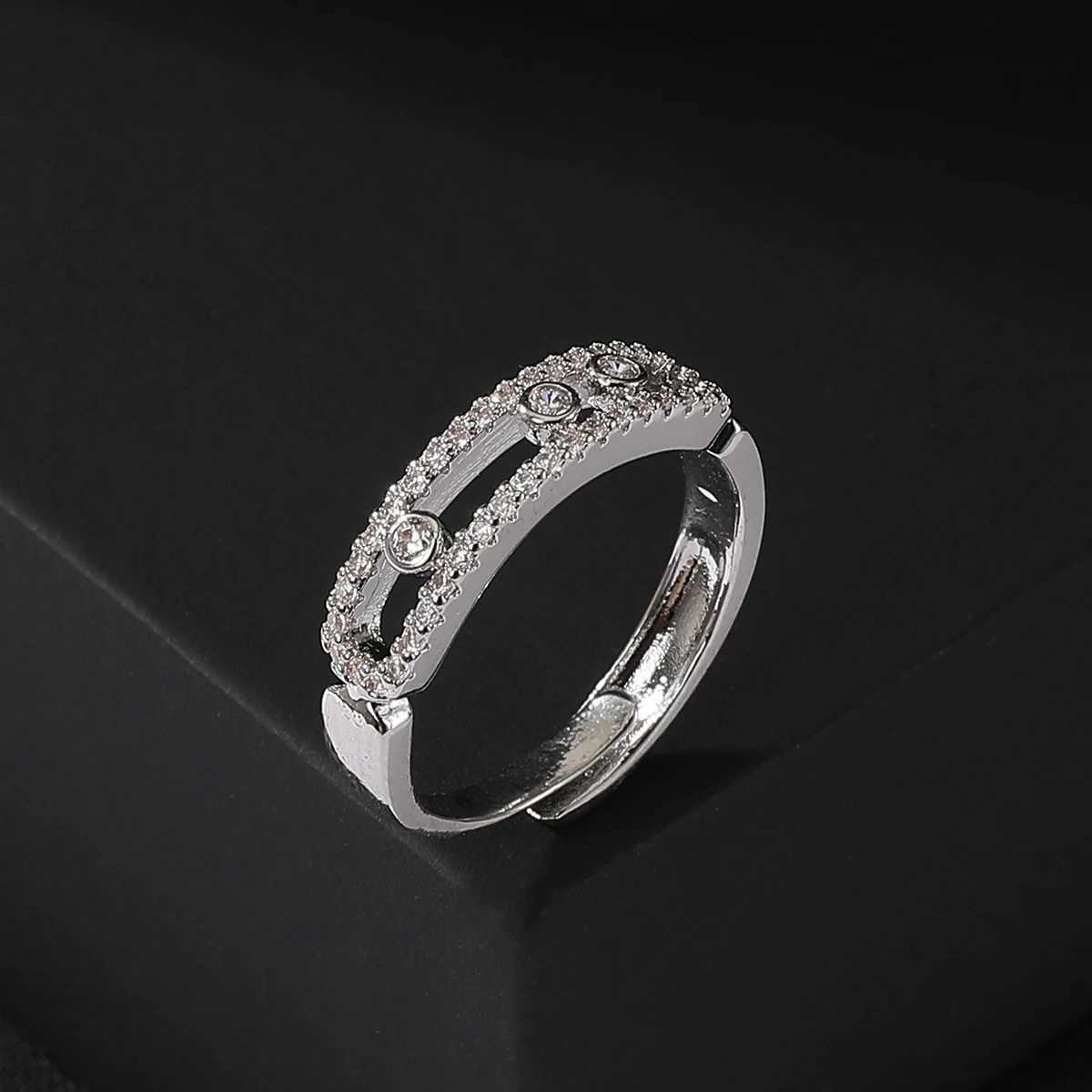 New Romatic Women Fashion Ring Full Zircon Moved Beads Design Luxury Wedding Party Jewelry Adjustable Ring AccessoryW251030