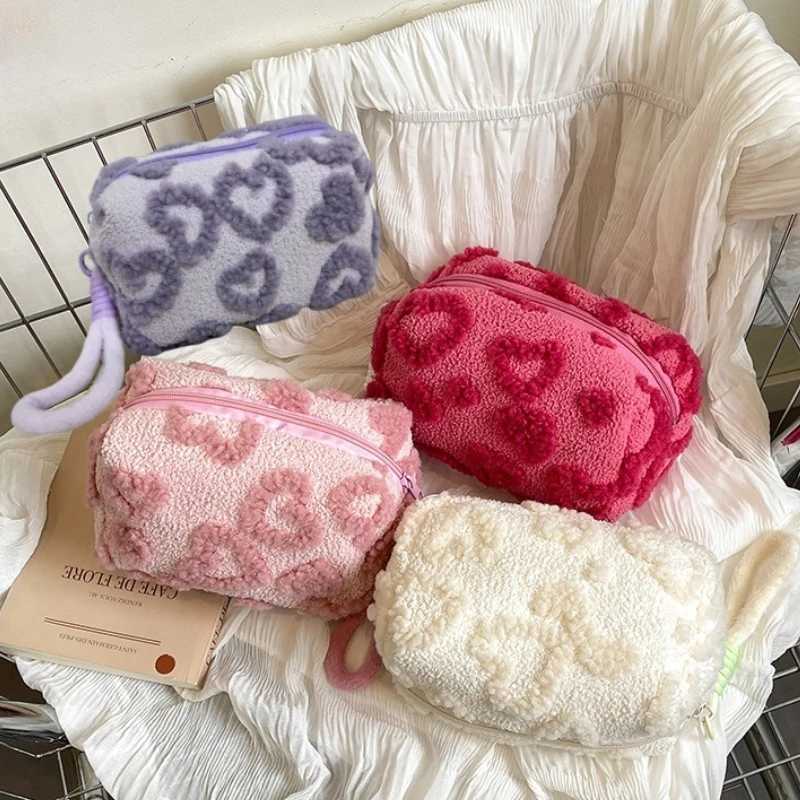 1pc Love Pack Large Capacity Travel PLUSH Bag Womens Bag Organizer Makeup Bag Toiletries Organizer Pencil Case J251115