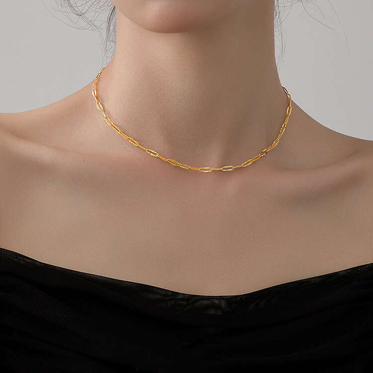 French Light Emed Titanium Steel Bracelet for Women Versatile Gold-Plated Niche Design Forest Style Simple Necklace Engraved