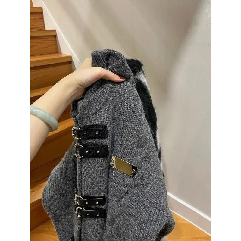 Loose Knitted Cardigan Coat Womens Style Autumn n Sensation Leather Button College Fashion Sweater Vest China Origin 251029