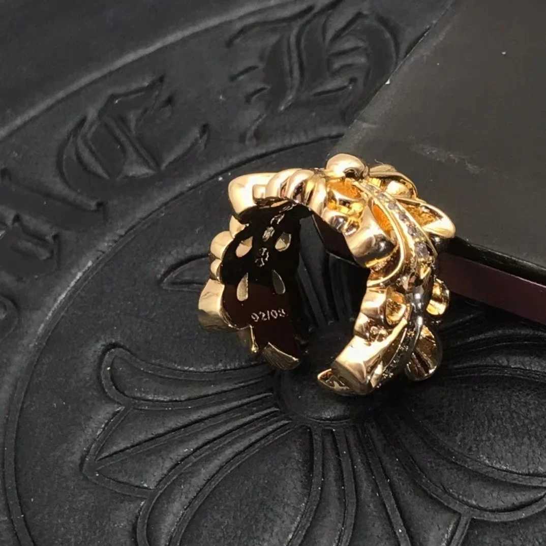 2025 hot selling ring Thai silver plated with 22K diamond inlaid open cross flower cross does not fade niche highend feelW251030