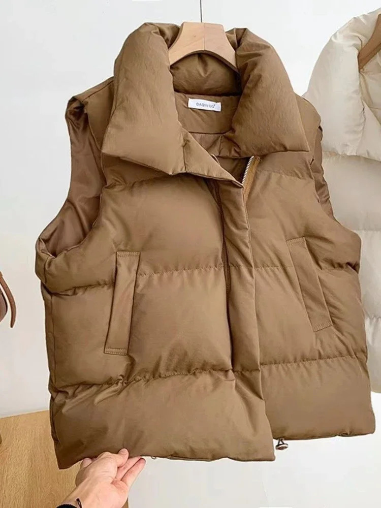 in Autumn Winter Women Loose Fashion Stand Collar Elegant Down Coats Warm Outerwear Casual Sleeveless female Vests Jackets 251024