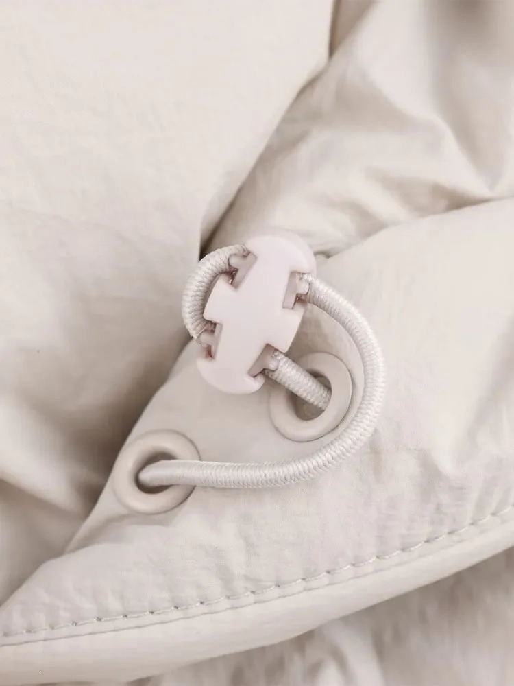 2025 Womens Clothing European and American Style French Thickened Warm Cotton Hooded Thick Jacket 251030