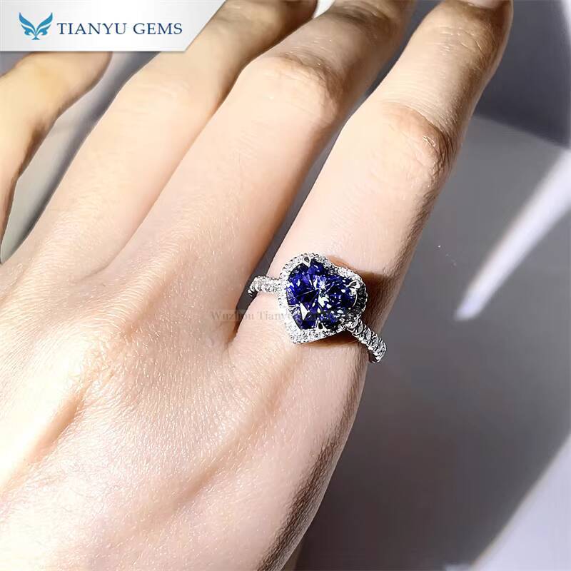 Tianyu Gems Heart Cut 9mm 3ct Vivid Blue Moissanite halo Ring 18k 14k 10k White Gold Women Synthetic Diamond Ring Custom Jewelry