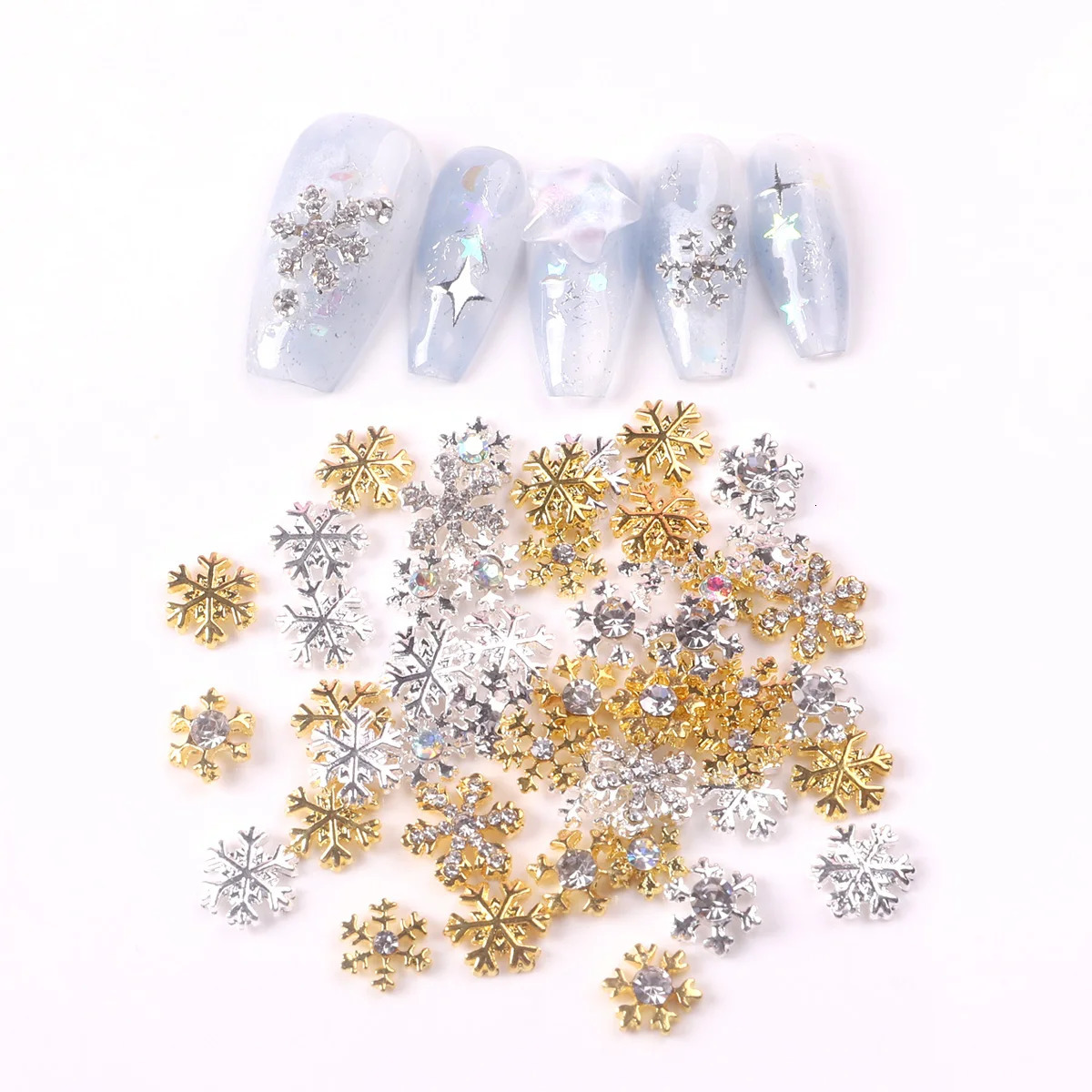 TSZS 50pcslot GoldSilver 3D Winter Snowflake Nail Art Charm Alloy Metal Christmas Nails Decoration DIY Nail Accessories 251027