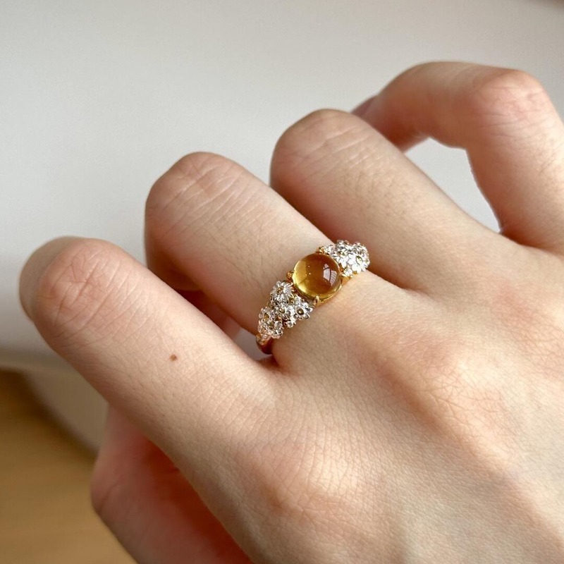 Ring Enamel Dripping Oil Daisy with Tiger Eye Accents Adjustable Floral Band for Daily Wear and Special Occasion Gift High Quality Texture