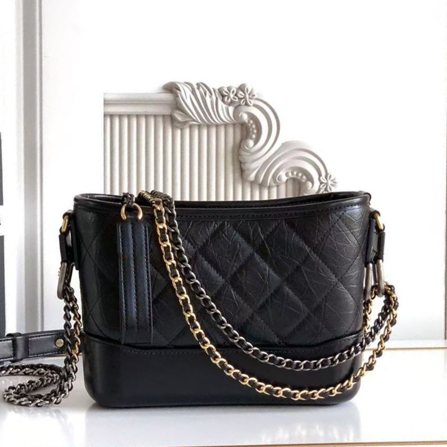 Top Quality 10A Gabrielle Shoulder Bag Luxury Designer Soft Genuine Leather Crossbody Bag Golden Hardware Clutch Bag Zip Closure Handbag Adjustable Strap Tote Bag