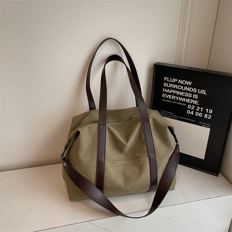 Spring women's fashionable large capacity synthetic leather handbag, casual simple classic work shoulder bag, popular college student crossbody b