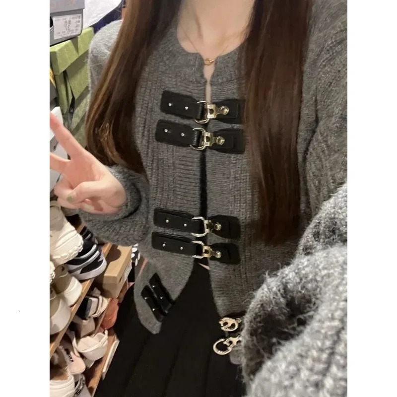 Loose Knitted Cardigan Coat Womens Style Autumn n Sensation Leather Button College Fashion Sweater Vest China Origin 251029