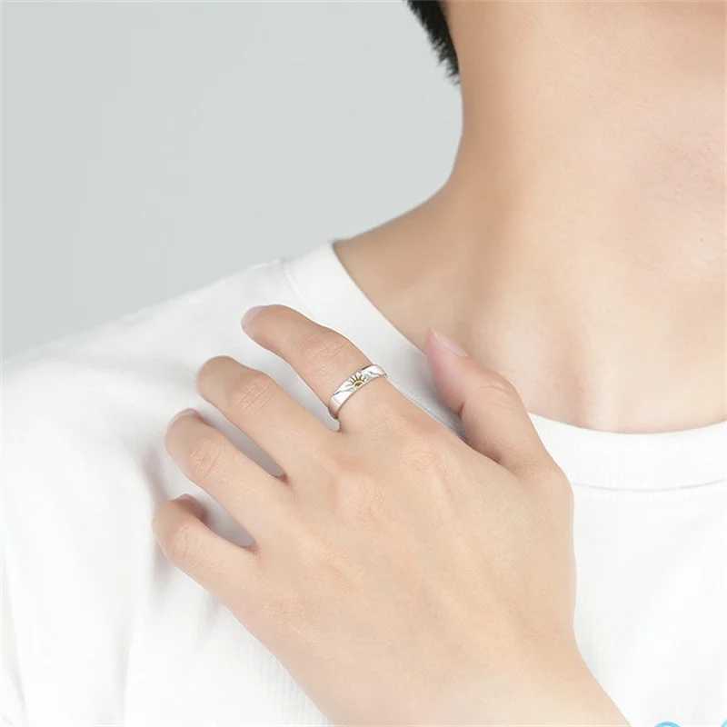 Trendy 925 Silver Ring For Men Women Jewelry Fashion Moon Sun Design Couple Ring Adjustable For Lover Wedding AccessoriesW251030