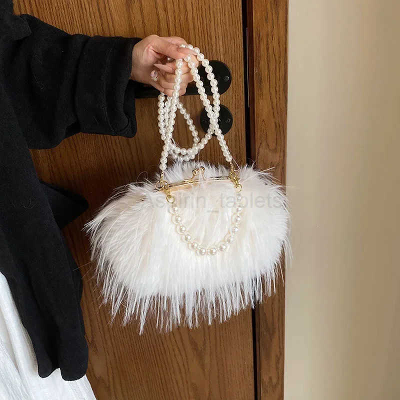 Shoulder Bag Tassel highend fiery chicken feather niche crossbody bag pearl chain versatile autumn and winter plush bag M251030
