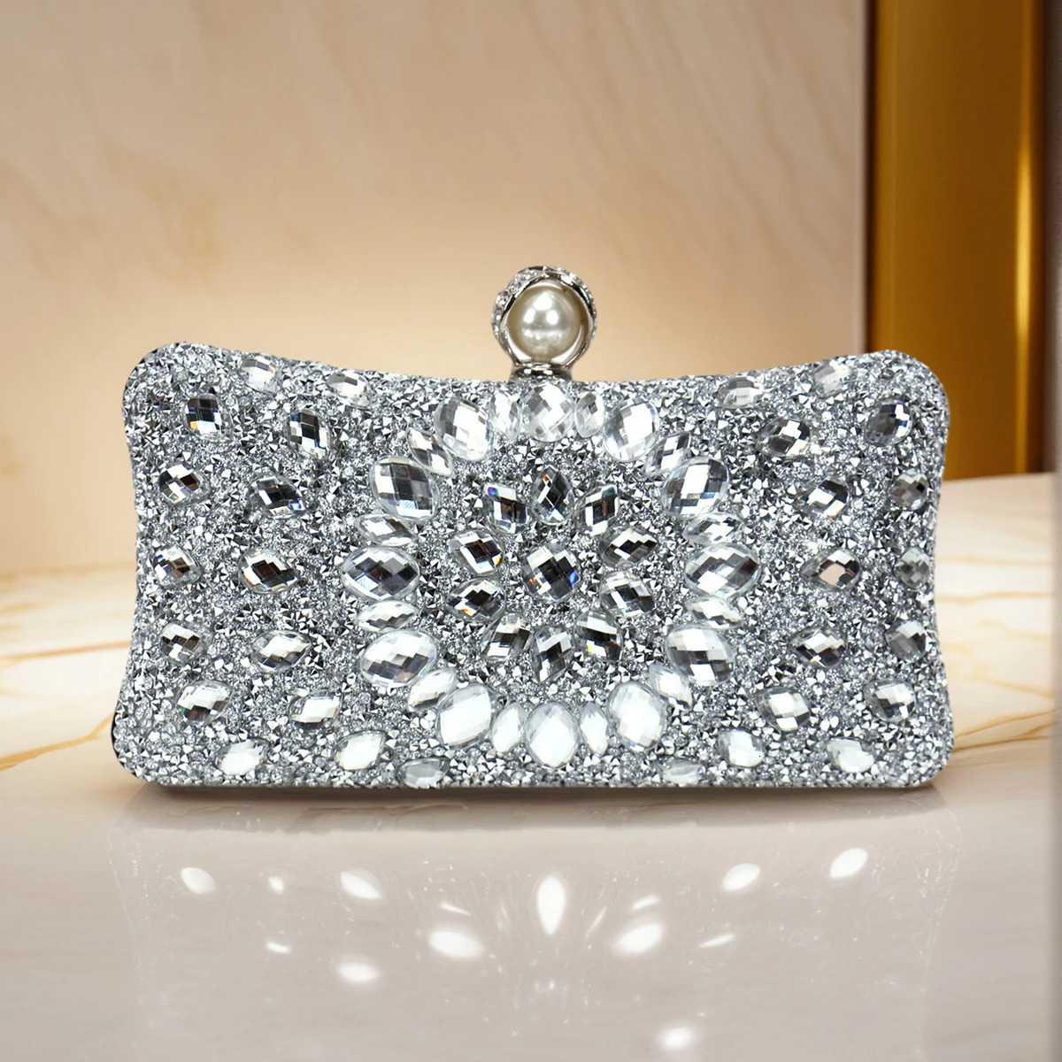 Golden Metal Pearl Rhinestones Glitter Evening Bags Small Lady Prom Dinner Night Gift Girlfriend Purse Acrylic Diamonds E 251023