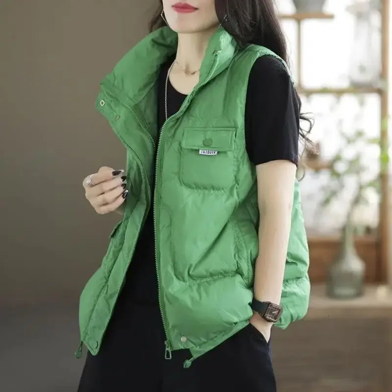 Down Sleeveless Vests Jacket For Women Coat Puffer Vest Jackets Woman Winter 2025 Lightweight With High Quality Coats Trend 251029